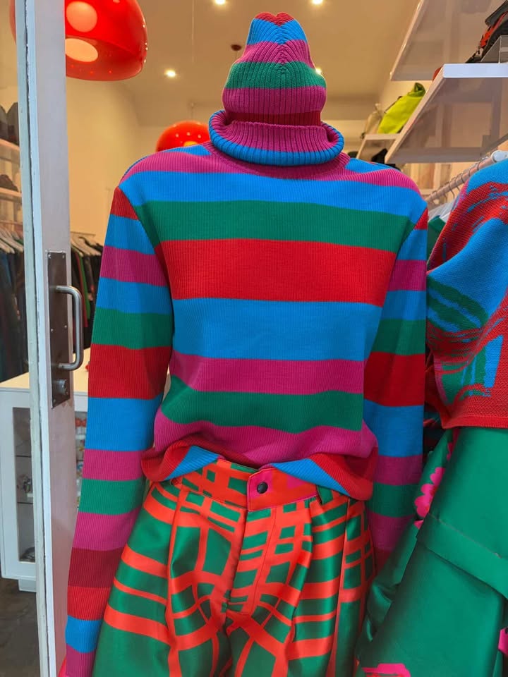 LS Rib Knit Bright
