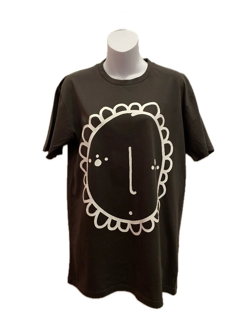 Tee Flowerface Print