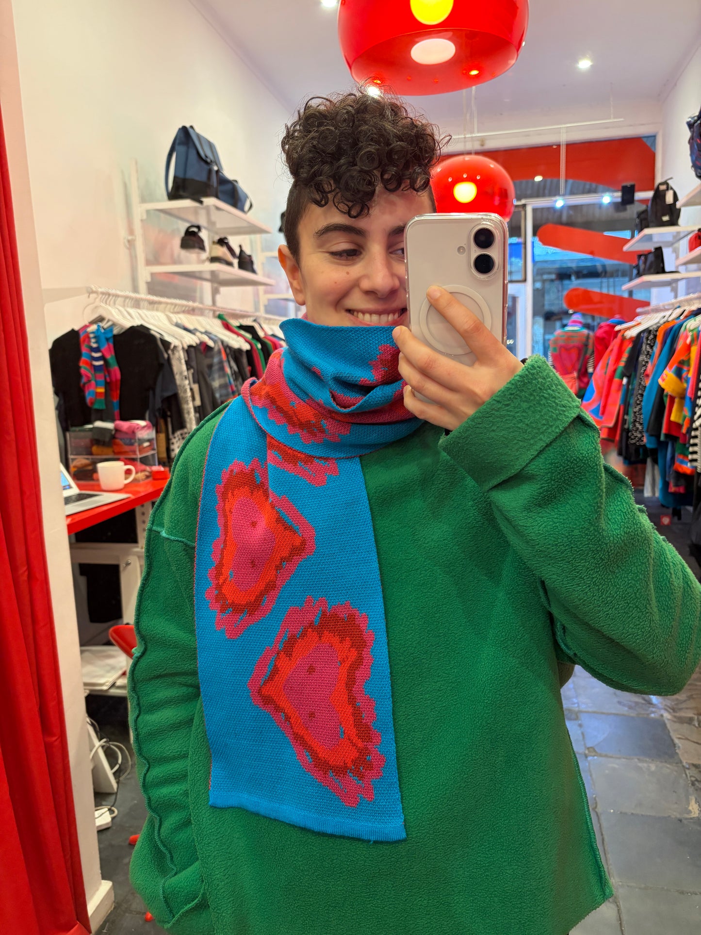 Heartstopper scarf