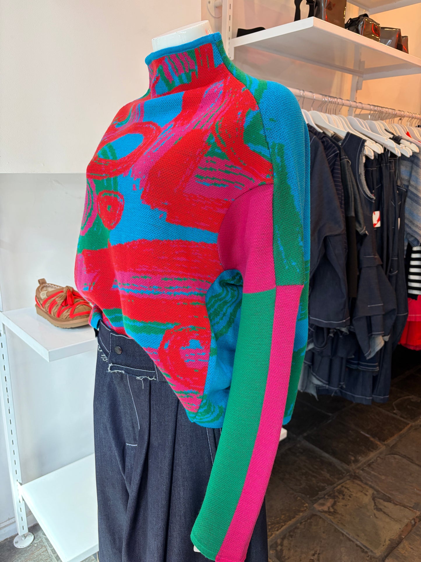 Graffiti knit Bright