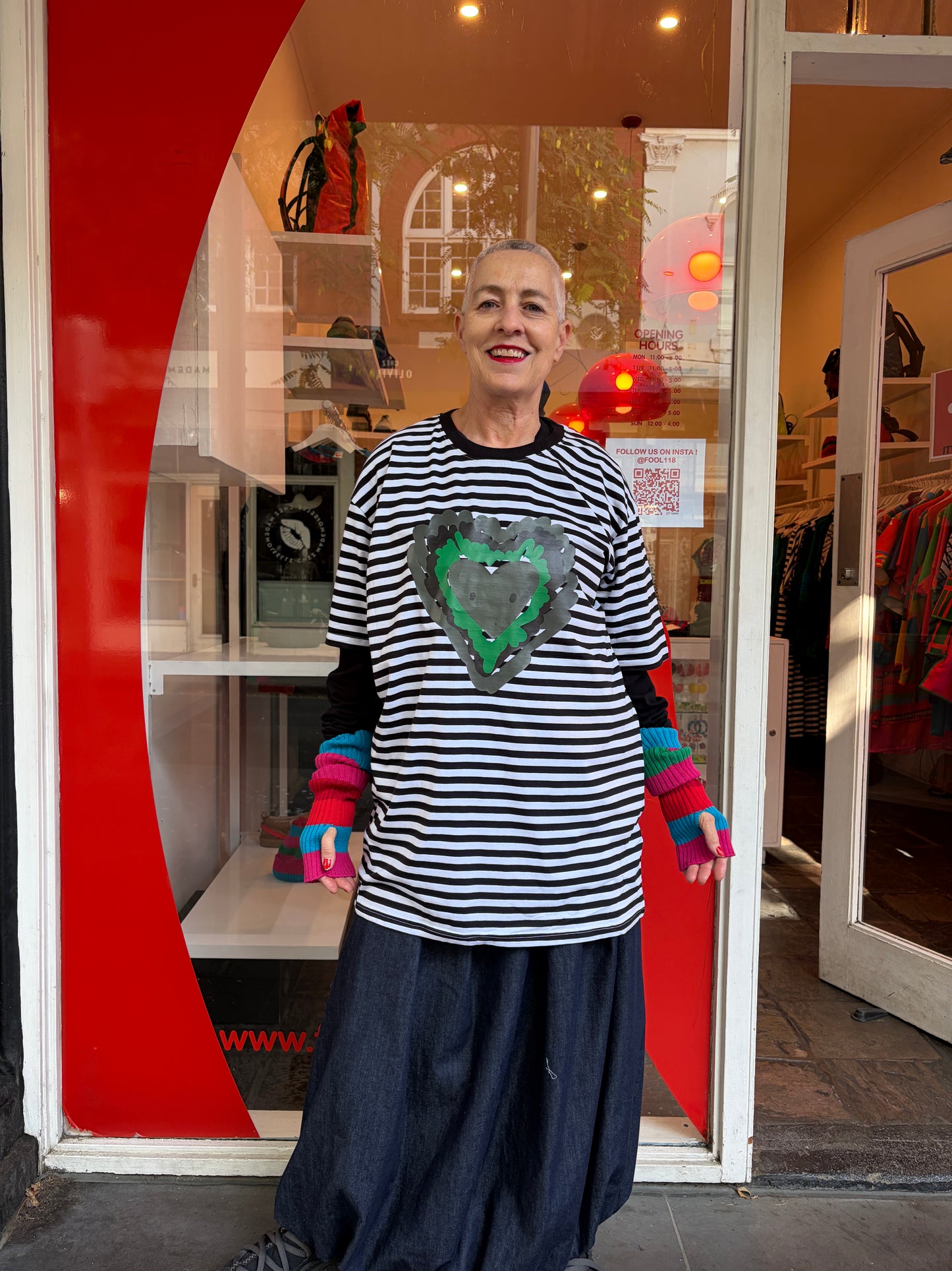 SS stripe heartstopper tee