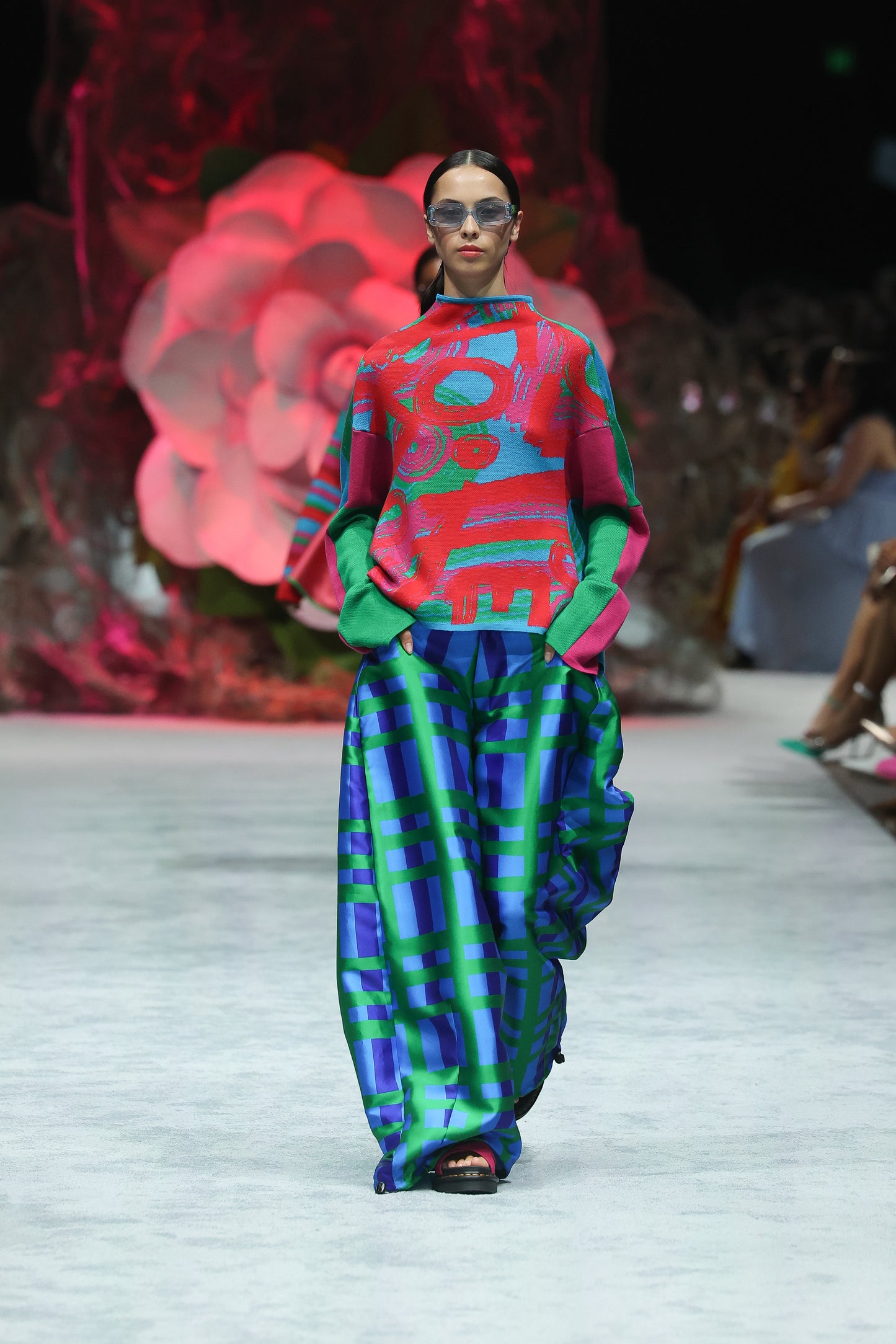 Graffiti knit Bright